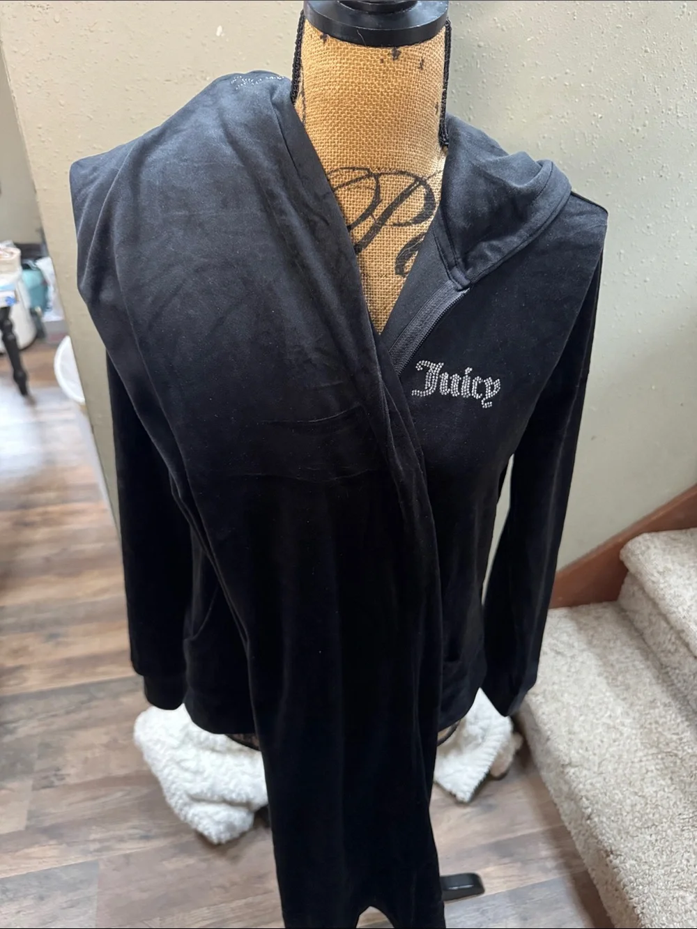 Juicy Couture Black Velour Hoodie and Pant set! - Picture 1 of 5